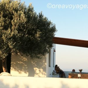 Les meilleurs hébergements adaptés aux familles dans les îles grecques