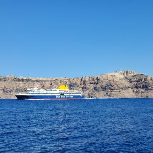 Voyage en ferry depuis Santorin